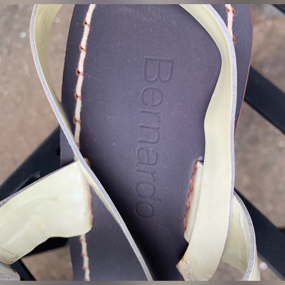 Bernardo White Leather Wedge Sandals by Vero Cuoio Sz. 12M - Picture 7 of 15